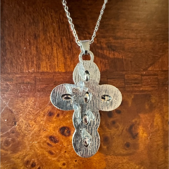 Purple Amethyst, Simulated, Retro Cross Pendant Silver Plated Necklace - Picture 5 of 8